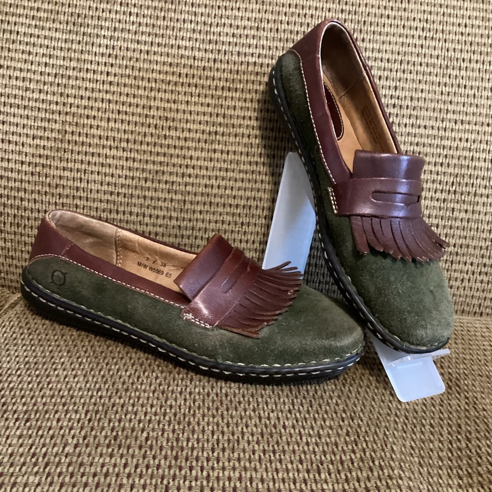 BORN brown leather/green suede loafers